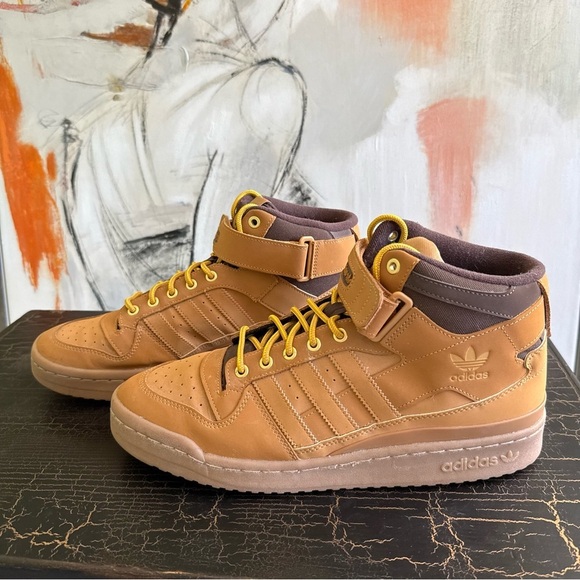 Adidas Originals Forum Mid sneakers in light brown size 11.5 - Picture 1 of 13